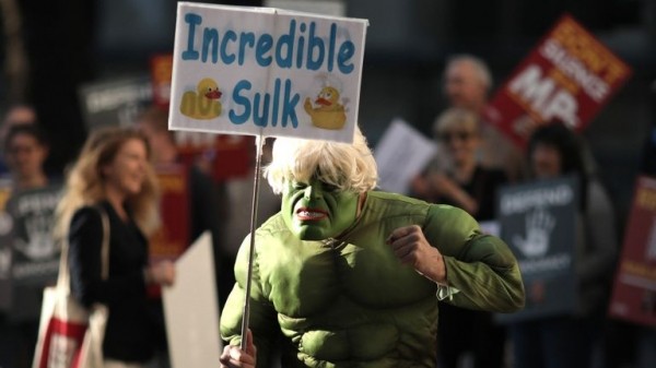 
                              Government lawyer can't rule out PM suspending parliament again
                      