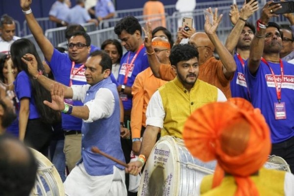 'Howdy, Modi!': Thousands, plus Trump, rally in Texas for India's leader