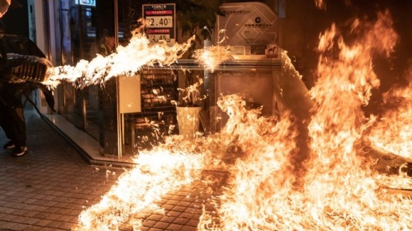 Hong Kong: Boy shot as protesters ignore face mask ban on another night of violence
Hong Kong: Boy shot as protesters ignore face mask ban on another night of violence