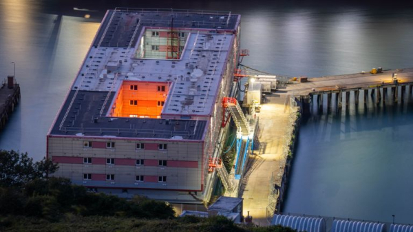 Bibby Stockholm: Asylum seekers spent four days on barge after Legionella bacteria was discovered Bibby Stockholm: Asylum seekers spent four days on barge after Legionella bacteria was discovered