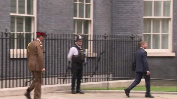 Is Rishi Sunak surrounding himself with people who tell him what he wants to hear? Is Rishi Sunak surrounding himself with people who tell him what he wants to hear?