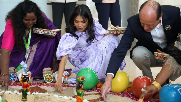 G20: Rishi Sunak meets Narendra Modi for trade talks - and is 'confident' of securing deal